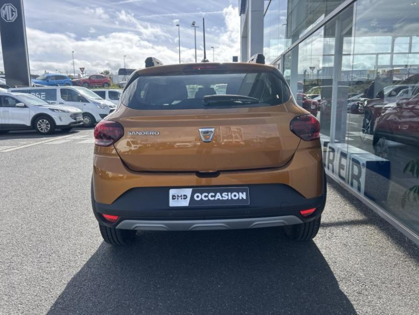 Dacia Sandero 1.0 Tce 90ch Stepway Confort - Visuel #10