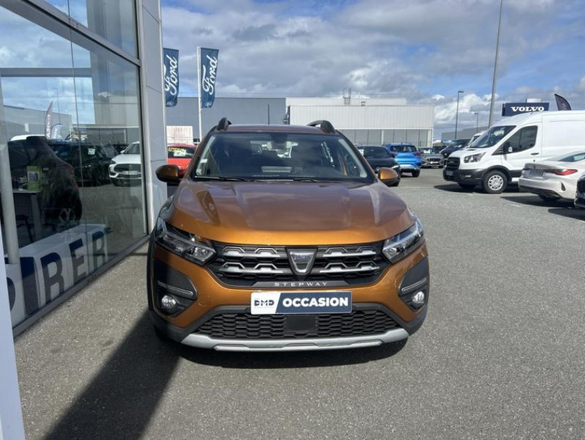 Dacia Sandero 1.0 Tce 90ch Stepway Confort - Visuel #4