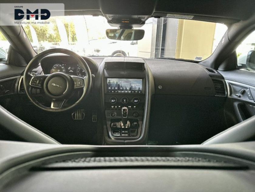 Jaguar F-type Coupe 2.0 T 300ch R-dynamic Bva8 - Visuel #5