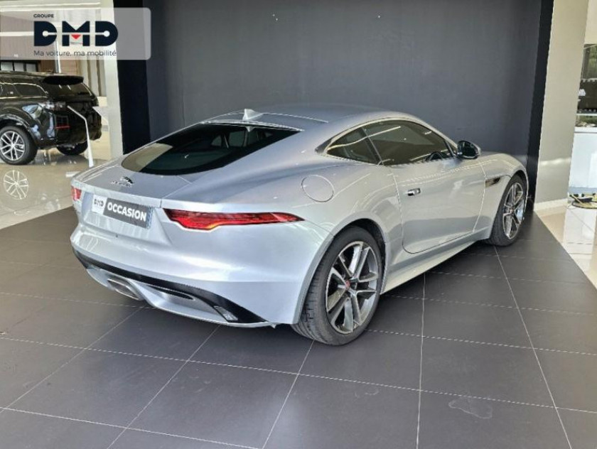 Jaguar F-type Coupe 2.0 T 300ch R-dynamic Bva8 - Visuel #3