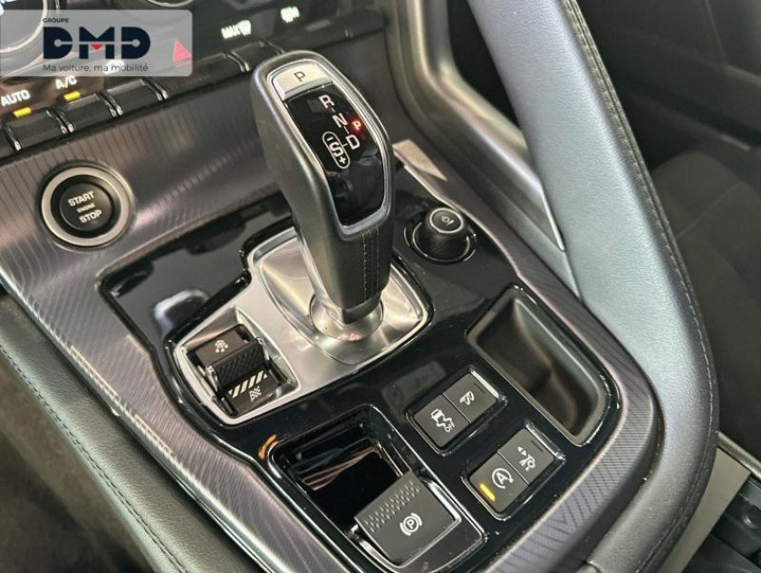 Jaguar F-type Coupe 2.0 T 300ch R-dynamic Bva8 - Visuel #8