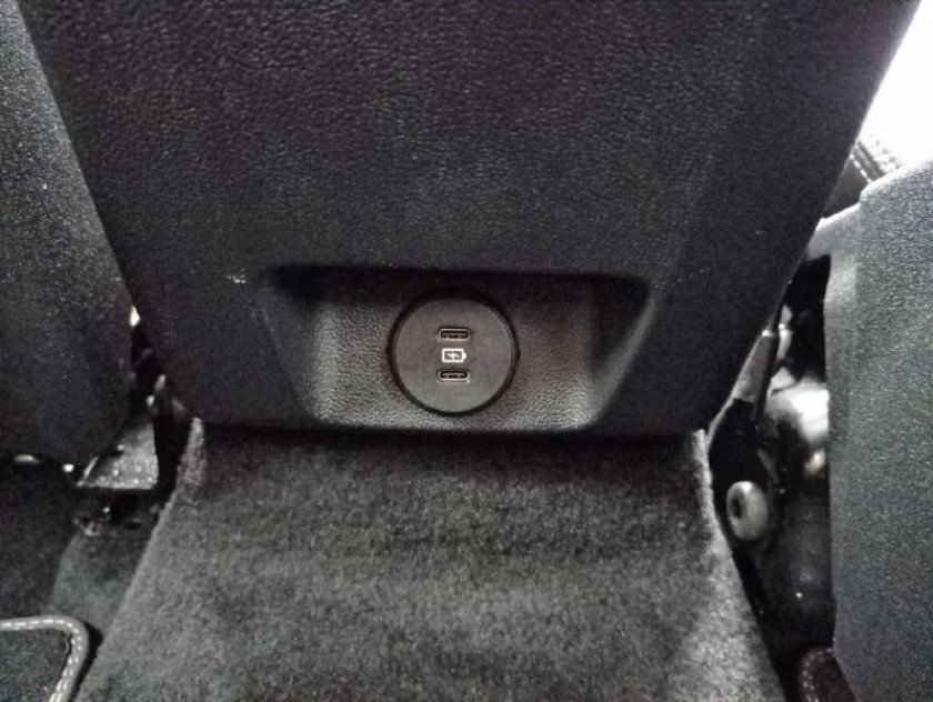 Ford Focus 1.0 Flexifuel Mhev 125ch Titanium X Business - Visuel #3