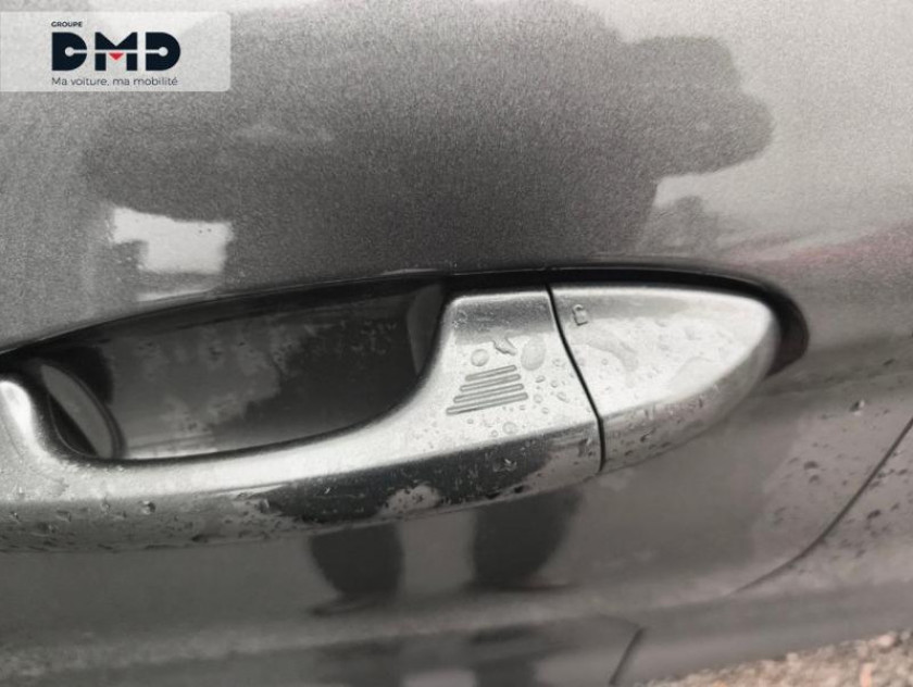 Ford Fiesta 1.0 Flexifuel 95ch Titanium Business 5p - Visuel #17