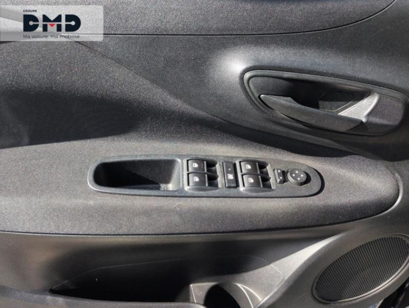 Fiat Punto 1.2 8v 69ch Lounge 5p - Visuel #18