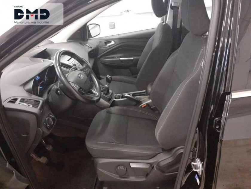 Ford Kuga 1.5 Ecoboost 120ch Stop&start Trend 4x2 - Visuel #9