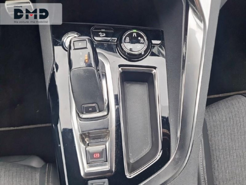 Peugeot 3008 1.6 Thp 165ch Gt Line S&s Eat6 - Visuel #8