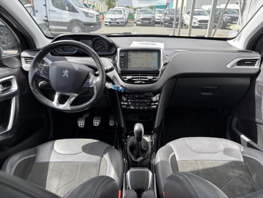 Peugeot 2008 1.6 Bluehdi 100ch Allure - Visuel #5