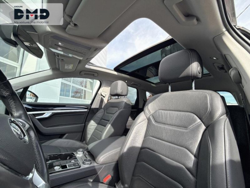 Volkswagen Touareg 3.0 V6 Tdi 286ch Carat 4motion Tiptronic 17cv - Visuel #14