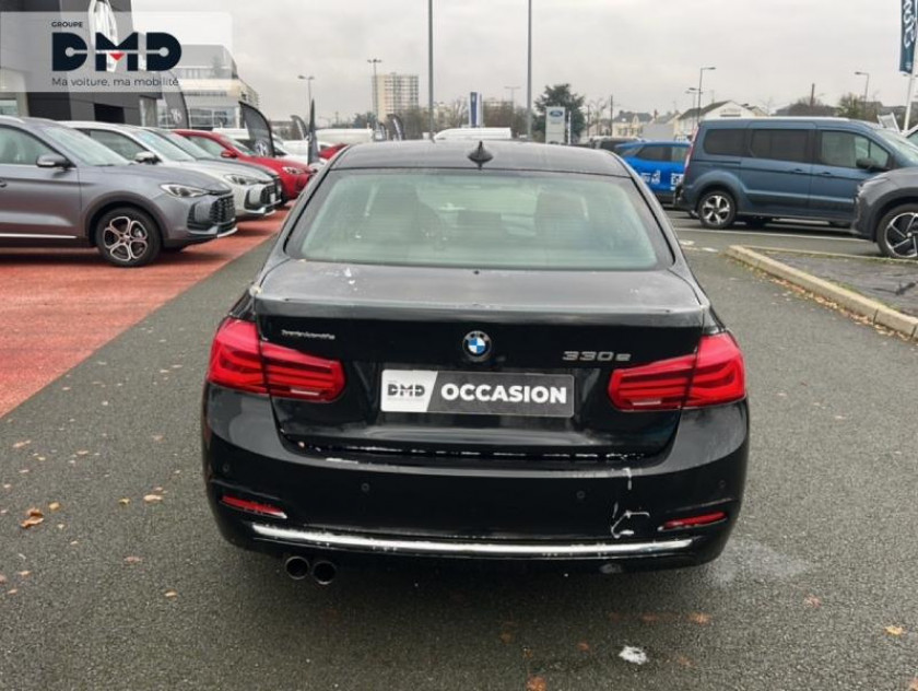 Bmw Serie 3 330ea 252ch Lounge - Visuel #11