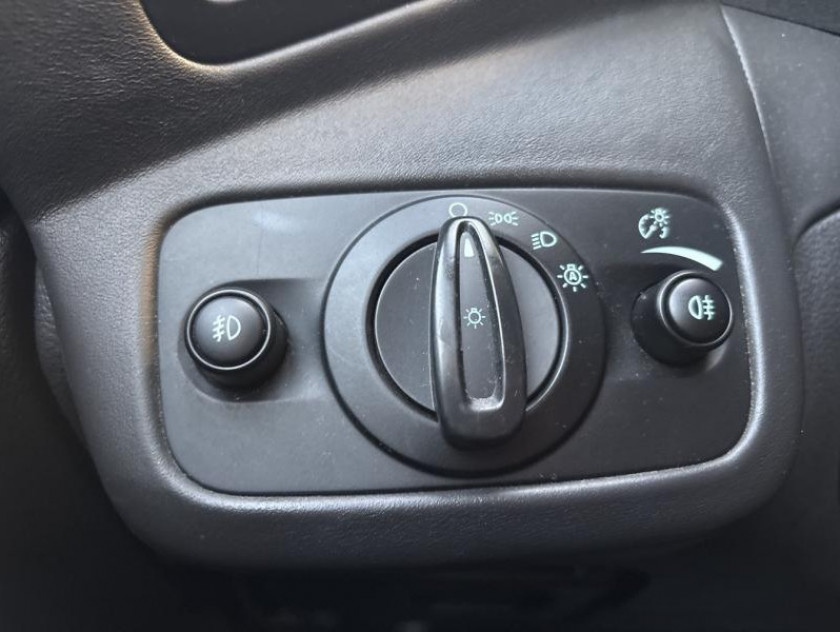 Ford Kuga 1.5 Tdci 120ch Stop&start Titanium 4x2 - Visuel #19