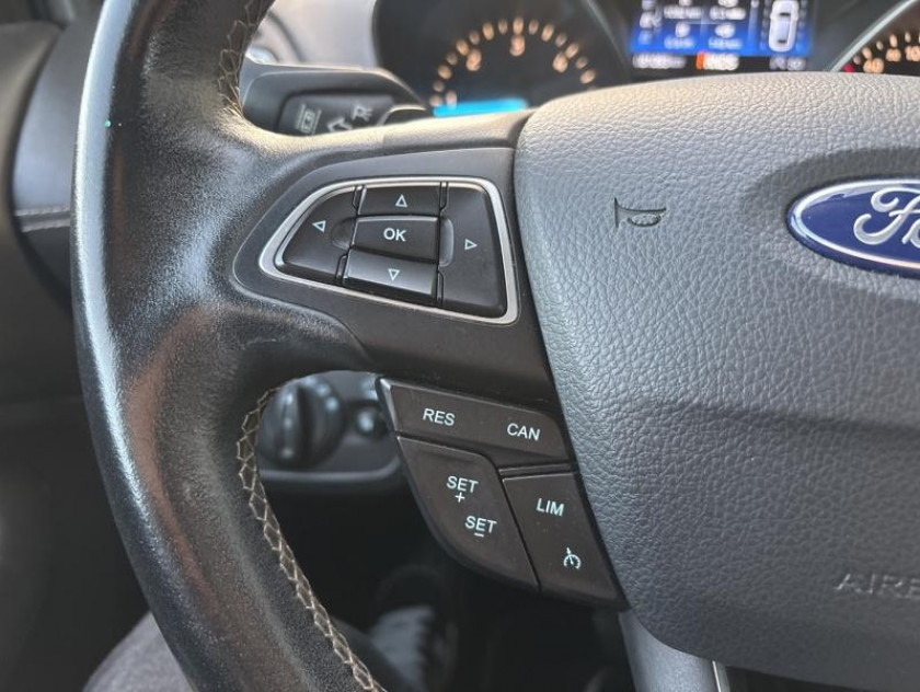 Ford Kuga 1.5 Tdci 120ch Stop&start Titanium 4x2 - Visuel #13