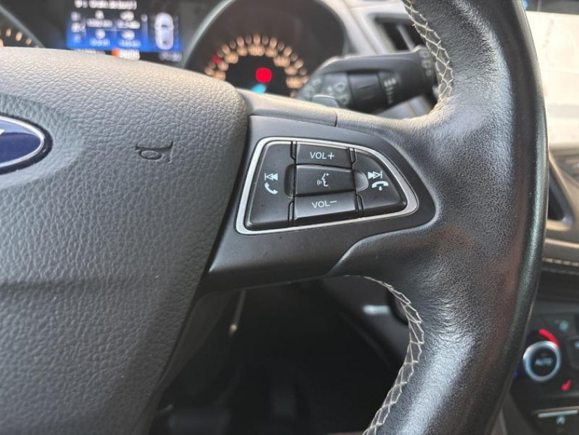 Ford Kuga 1.5 Tdci 120ch Stop&start Titanium 4x2 - Visuel #16