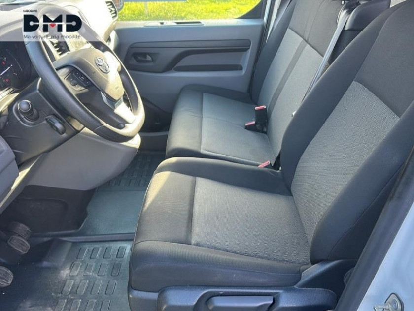 Toyota Proace Combi Long 1.5 120 D-4d Dynamic - Visuel #9