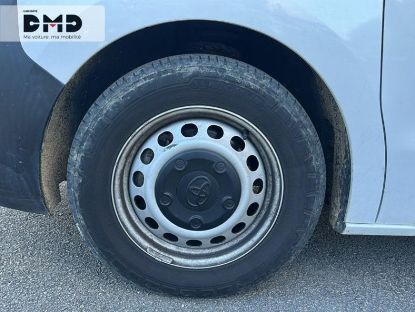 Toyota Proace Combi Long 1.5 120 D-4d Dynamic - Visuel #13