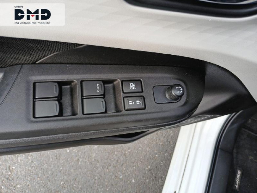 Suzuki Swift 1.2 Hybrid 83ch Privilège - Visuel #14