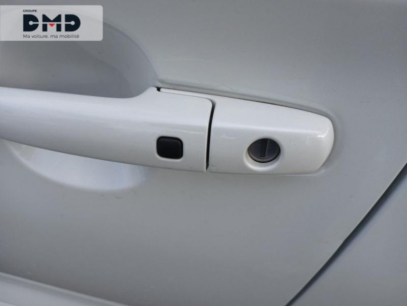 Suzuki Swift 1.2 Hybrid 83ch Privilège - Visuel #15