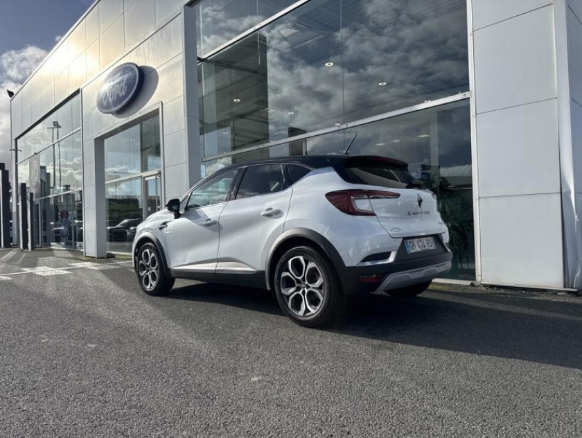 Renault Captur 1.6 E-tech Hybride 145ch Intens -21 - Visuel #3