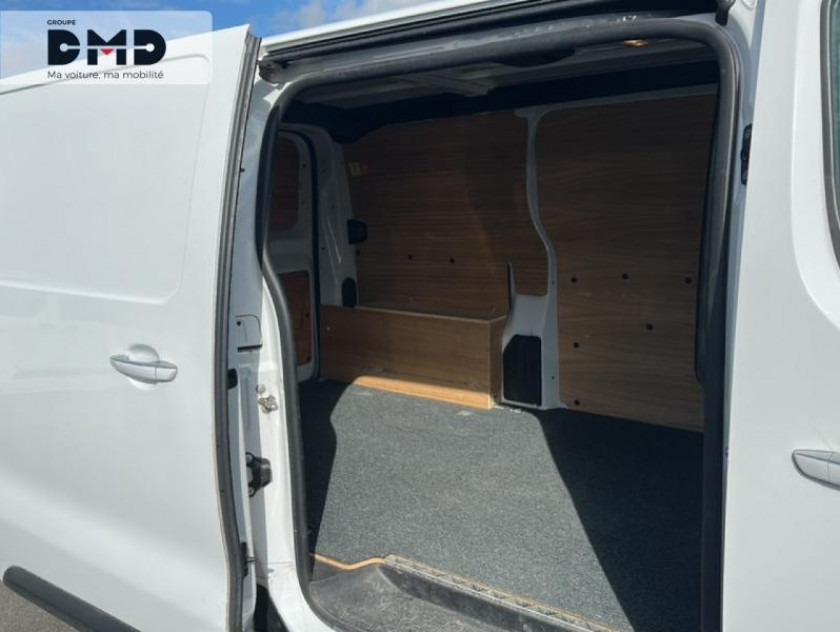 Toyota Proace Medium 2.0 D-4d 140 Business Bva Mc22 - Visuel #10