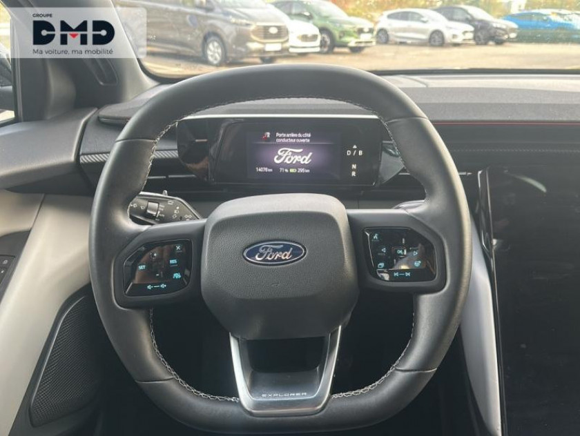 Ford Explorer 286ch Extended Range 77kwh Pack Premium Rwd - Visuel #7