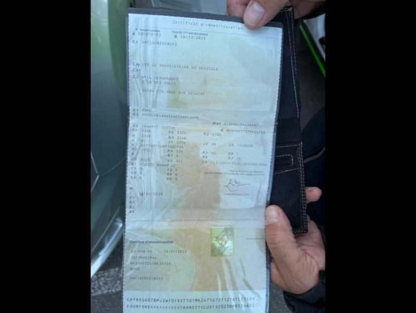 Ford Transit Custom Fg 320 L2h1 2.0 Ecoblue 170 S&s Limited Bva6 7cv - Visuel #2