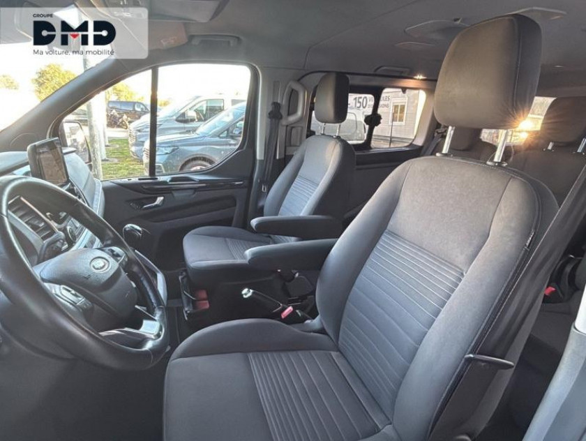 Ford Tourneo Custom 320 L2h1 2.0 Ecoblue 130ch Titanium 164g Euro6.2 - Visuel #9