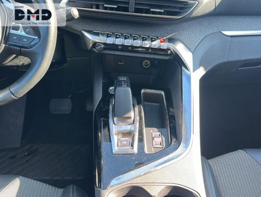 Peugeot 3008 Hybrid 225ch Allure Pack E-eat8 - Visuel #8