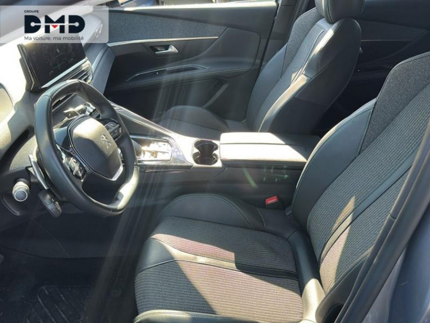 Peugeot 3008 Hybrid 225ch Allure Pack E-eat8 - Visuel #9