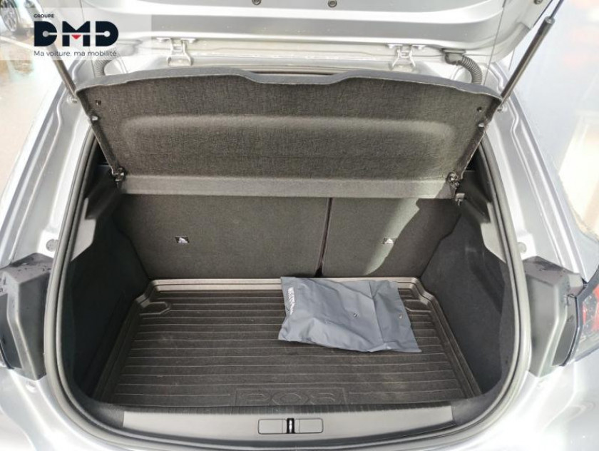 Peugeot 208 1.5 Bluehdi 100ch S&s Gt - Visuel #12
