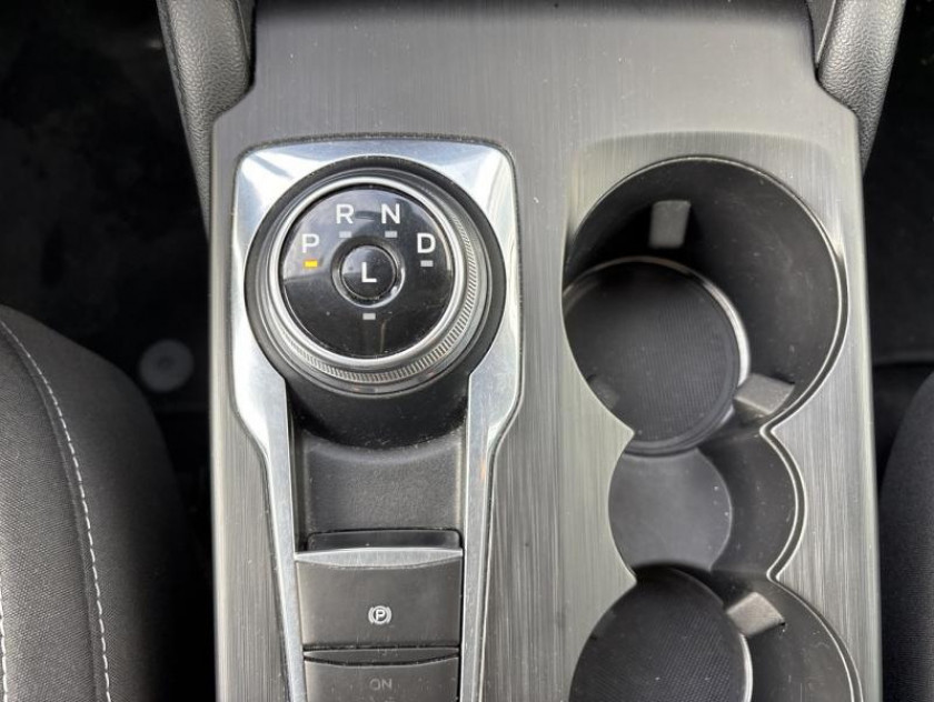 Ford Kuga 2.5 Duratec 190ch Fhev E85 Titanium Bva - Visuel #6