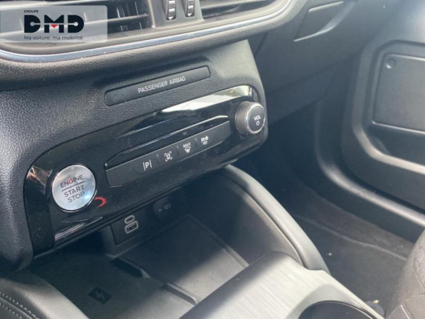 Ford Kuga 2.5 Duratec 180ch Hybrid Flexifuel Titanium Powershift - Visuel #16