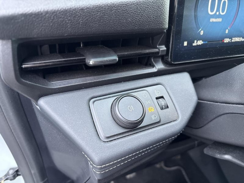 Ford Puma 1.0 Ecoboost Hybrid 125ch Titanium S&s Phase 2 - Visuel #16