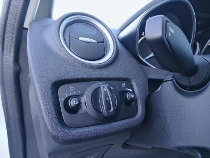 Ford Fiesta 5p 1.25 60ch Edition - Visuel #14