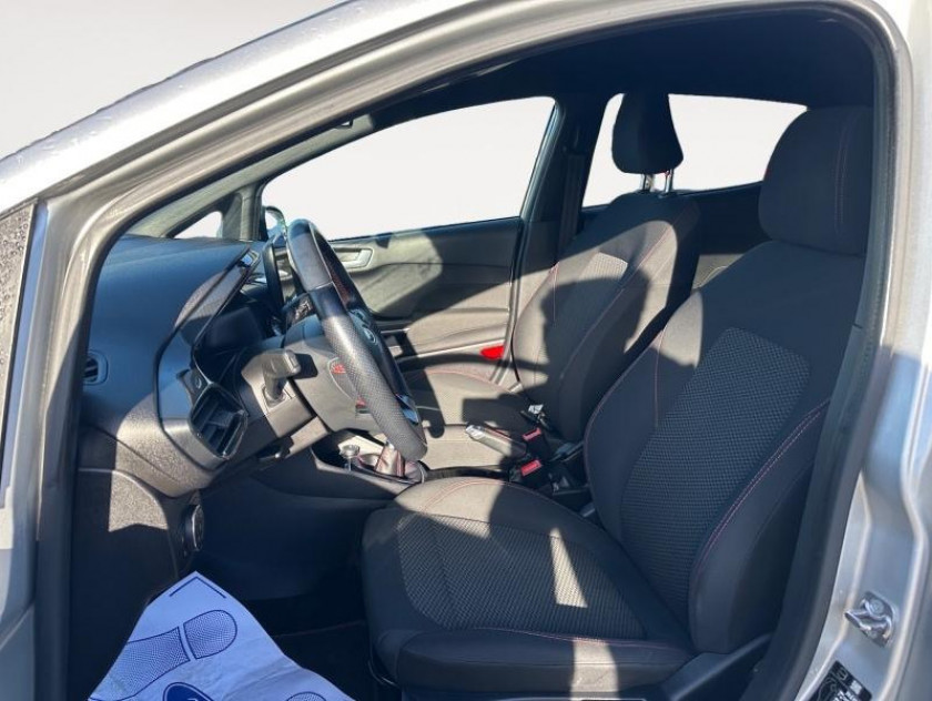 Ford Fiesta 1.0 Ecoboost 100ch Stop&start St-line 5p - Visuel #9