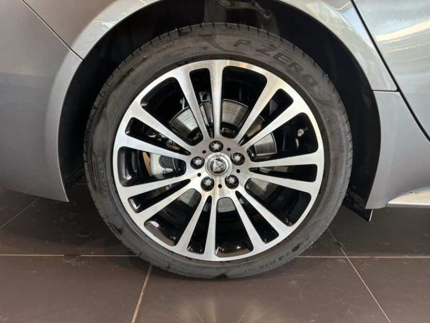 Jaguar Xf D200 Mhev R-dynamic Hse Bva Awd - Visuel #9