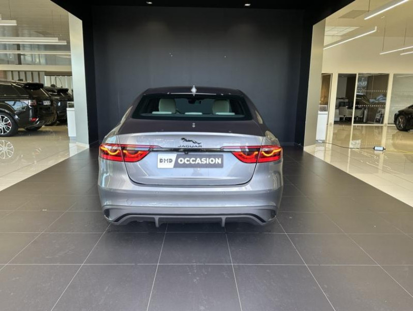 Jaguar Xf D200 Mhev R-dynamic Hse Bva Awd - Visuel #13