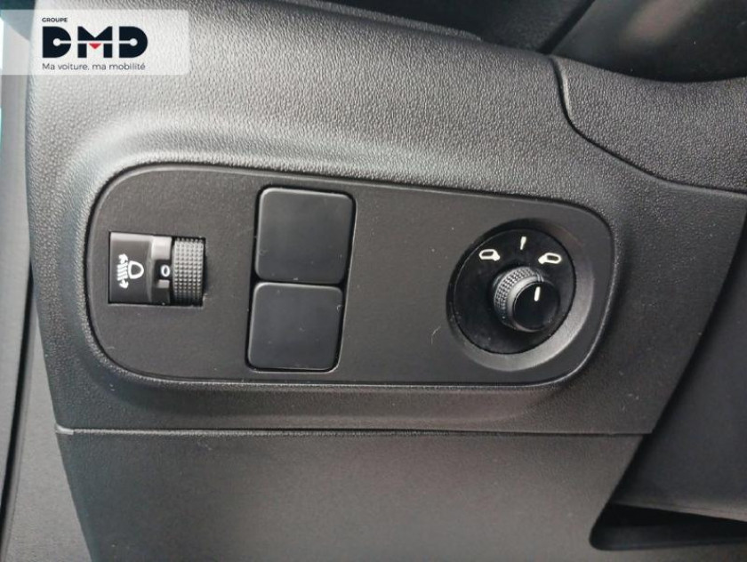 Citroen C3 1.5 Bluehdi 100ch S&s Shine E6.d - Visuel #15
