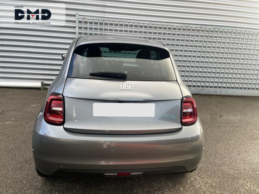 Fiat 500 E 118ch Pack Confort & Style & Tech My23 - Visuel #11
