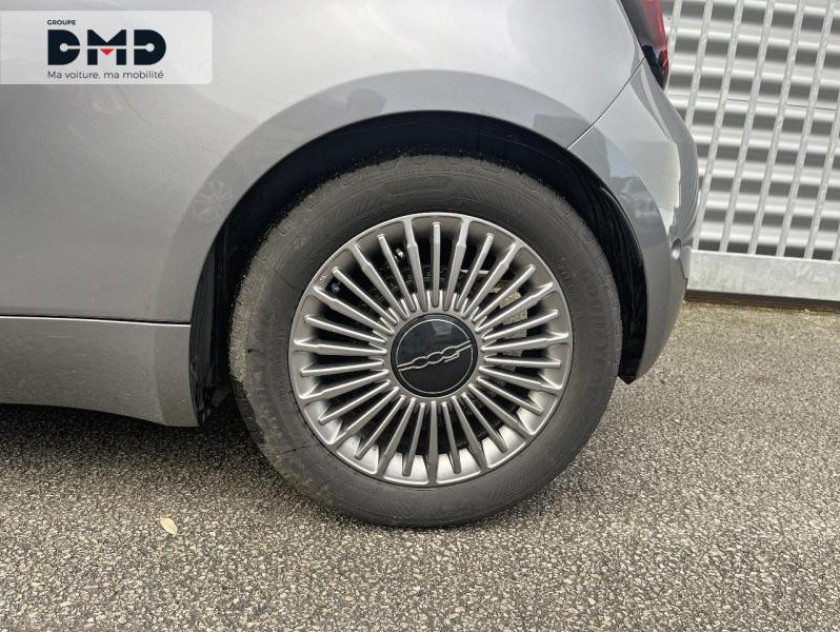Fiat 500 E 118ch Pack Confort & Style & Tech My23 - Visuel #13