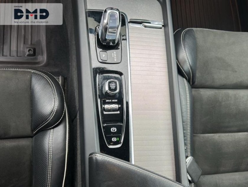 Volvo Xc60 T8 Twin Engine 320 + 87ch R-design Geartronic - Visuel #8