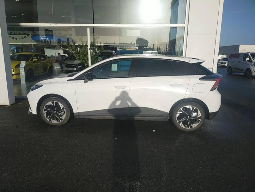 MG Motor Mg4 Ev 204ch - 64kwh Luxury My23 - Visuel #2