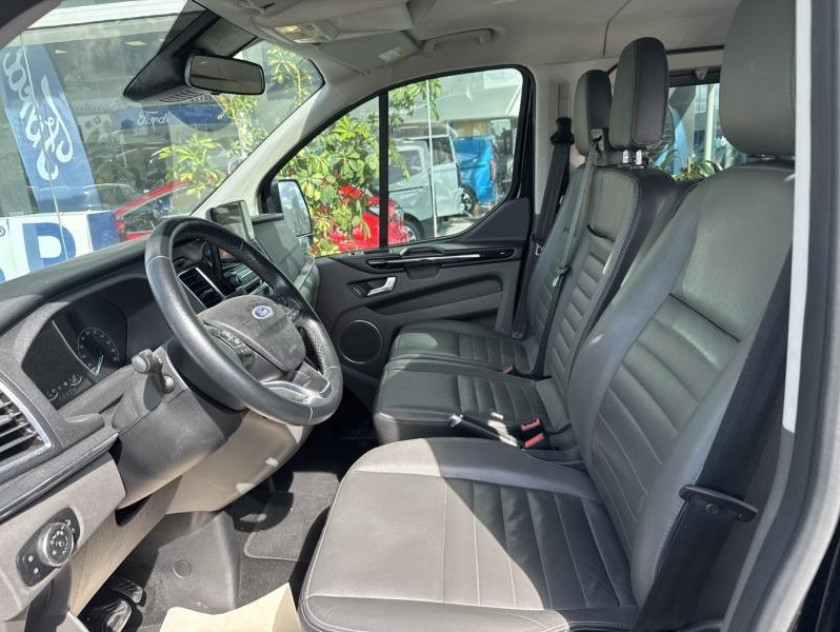 Ford Tourneo Custom 320 L2h1 2.0 Ecoblue 130ch Titanium Bva 7cv - Visuel #10