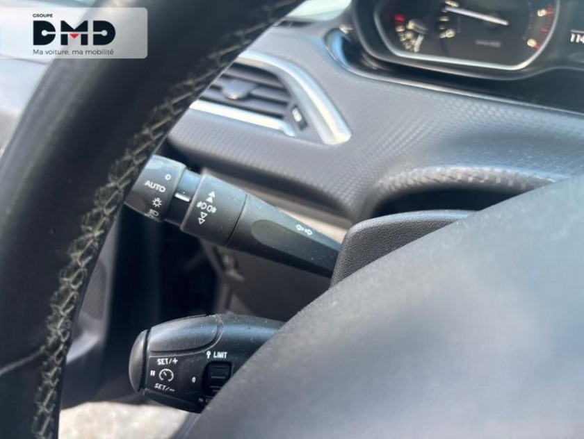 Peugeot 208 1.6 Bluehdi 100ch Allure 5p - Visuel #15