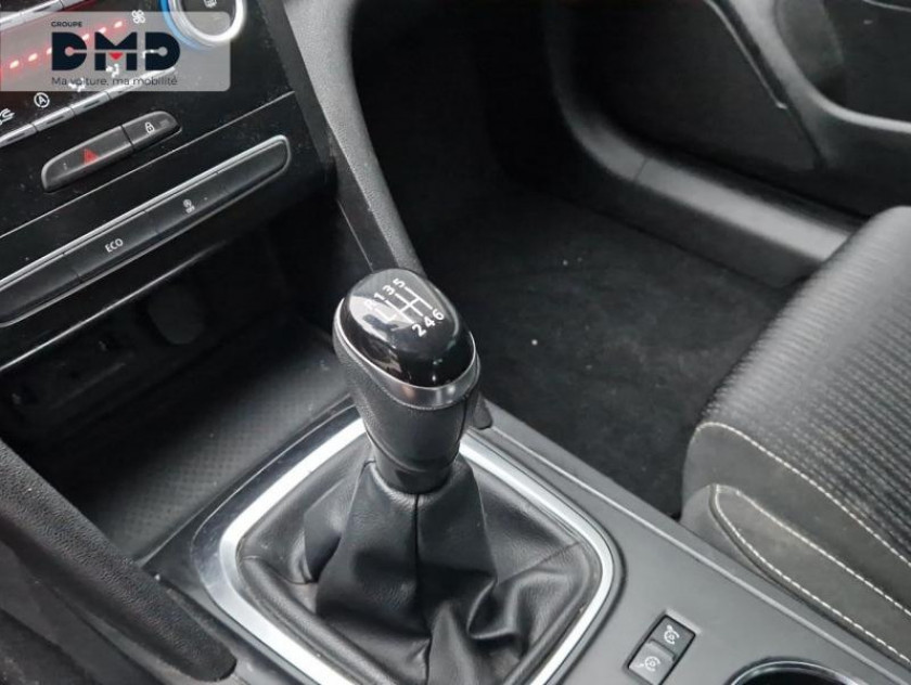 Renault Megane 1.2 Tce 130ch Energy Zen - Visuel #8