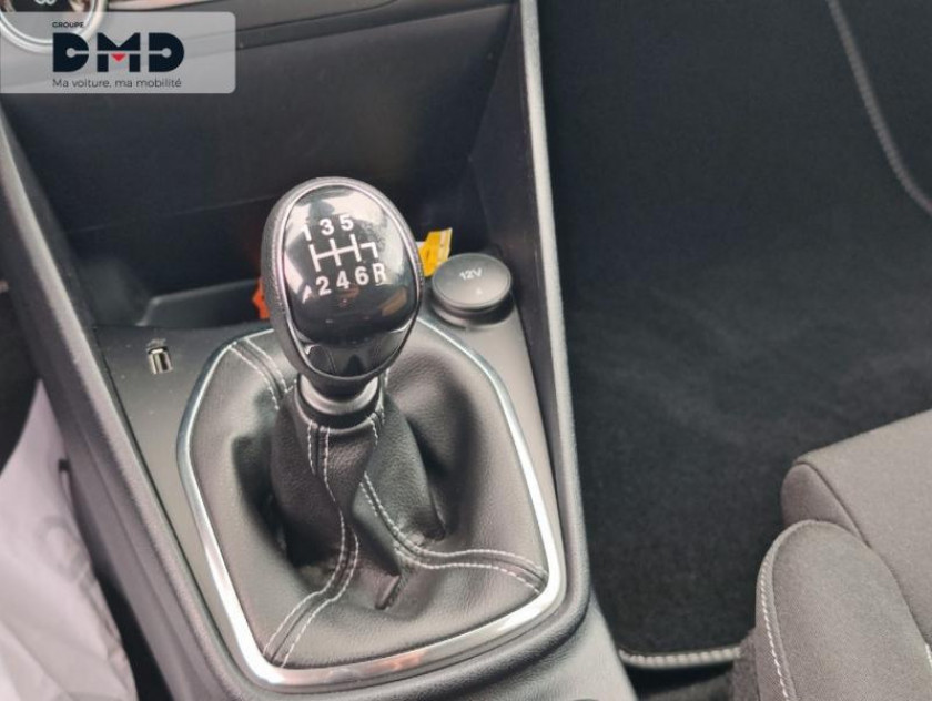 Ford Fiesta 1.0 Flexifuel 95ch Titanium Business 5p - Visuel #8