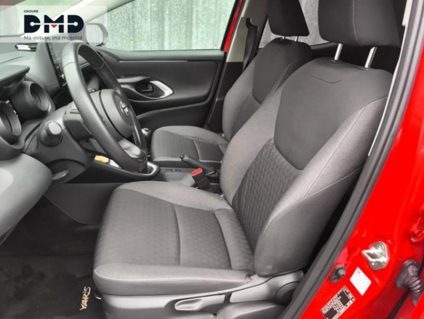 Toyota Yaris 70 Vvt-i Design 5p My22 - Visuel #9