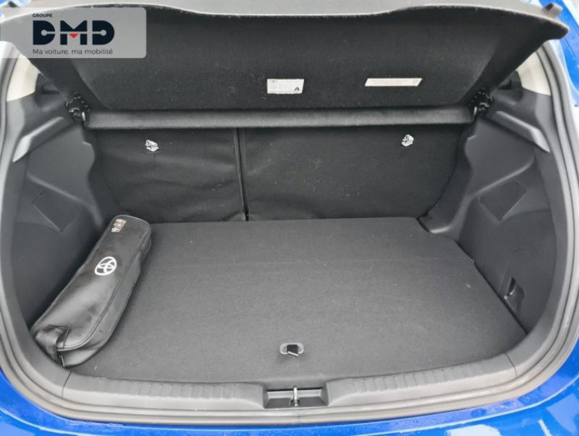 Toyota Yaris 116h Design 5p My22 - Visuel #12