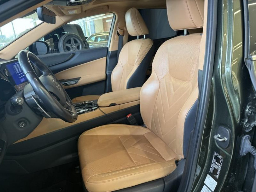 Lexus Nx 450h+ F Sport Executive 4wd My24 - Visuel #16