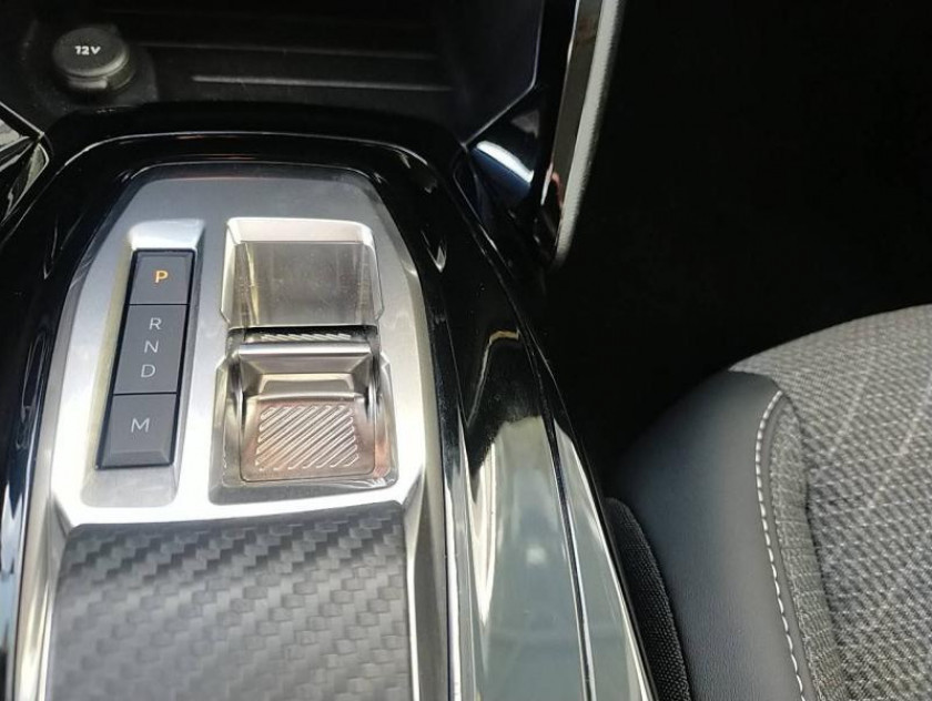 Peugeot 208 1.2 Hybrid 110ch Allure E-dcs6 - Visuel #7