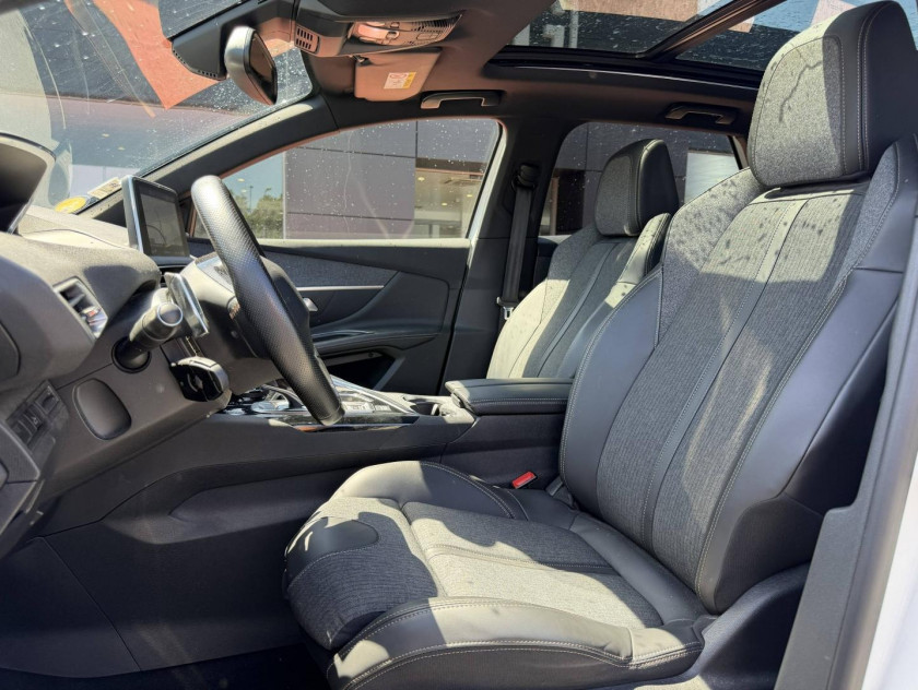 Peugeot 3008 1.6 Bluehdi 120ch Gt Line S&s Eat6 - Visuel #2