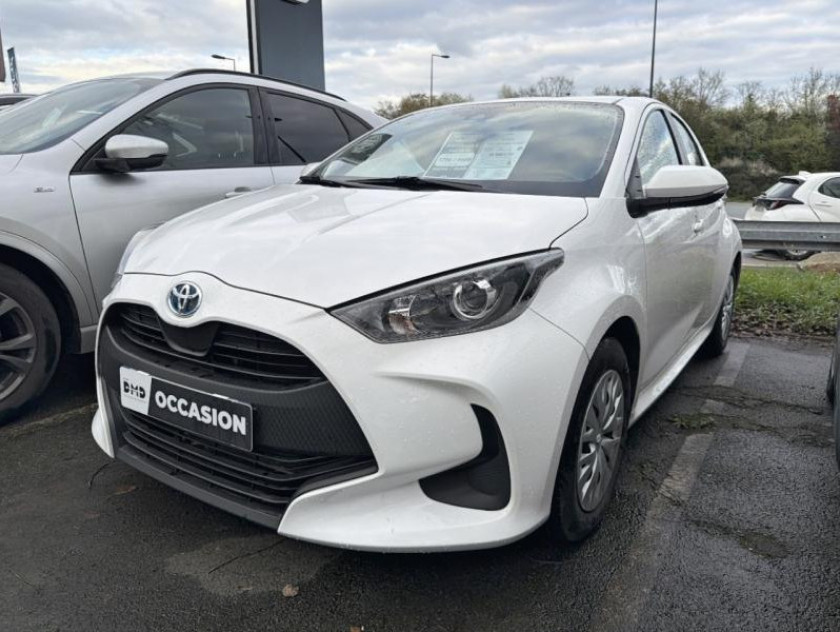 Toyota Yaris 116h Dynamic 5p My22 - Visuel #1